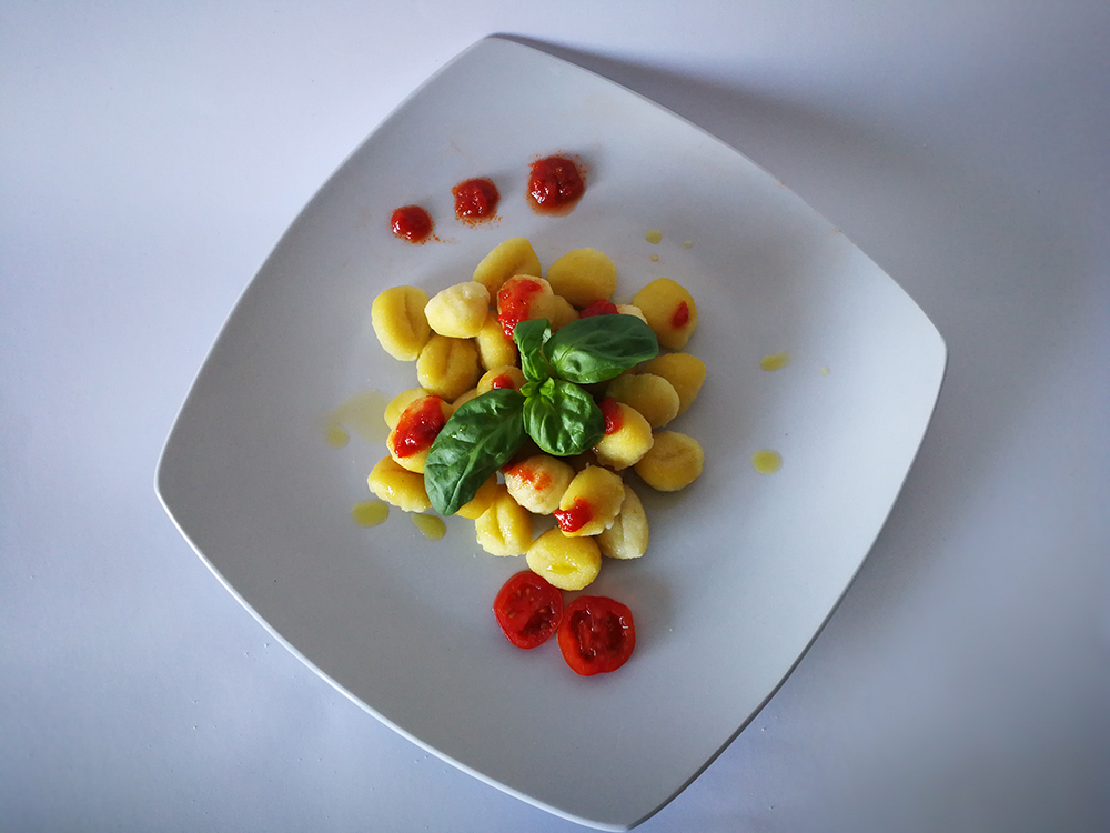 Gnocchi di patate à la sauce tomate